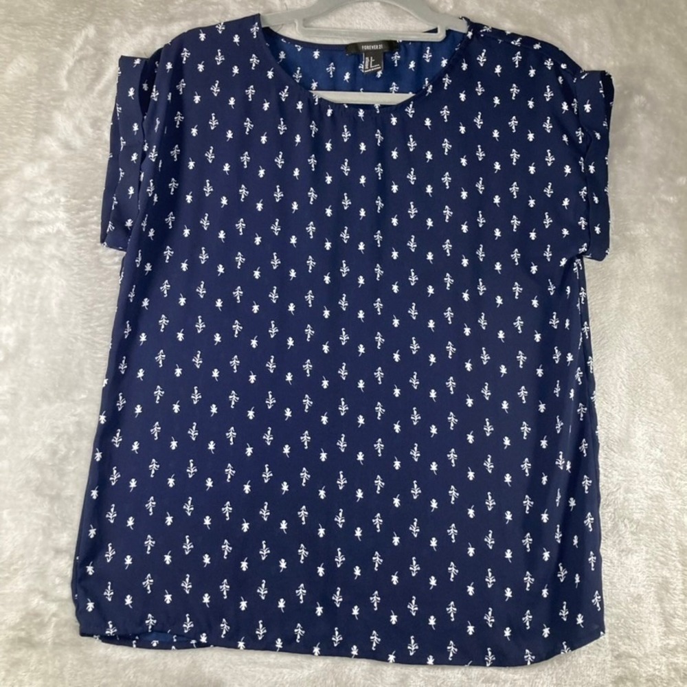 Forever 21 Navy Blue White Tree Print Short Sleeve Blouse Top Small F70431-2